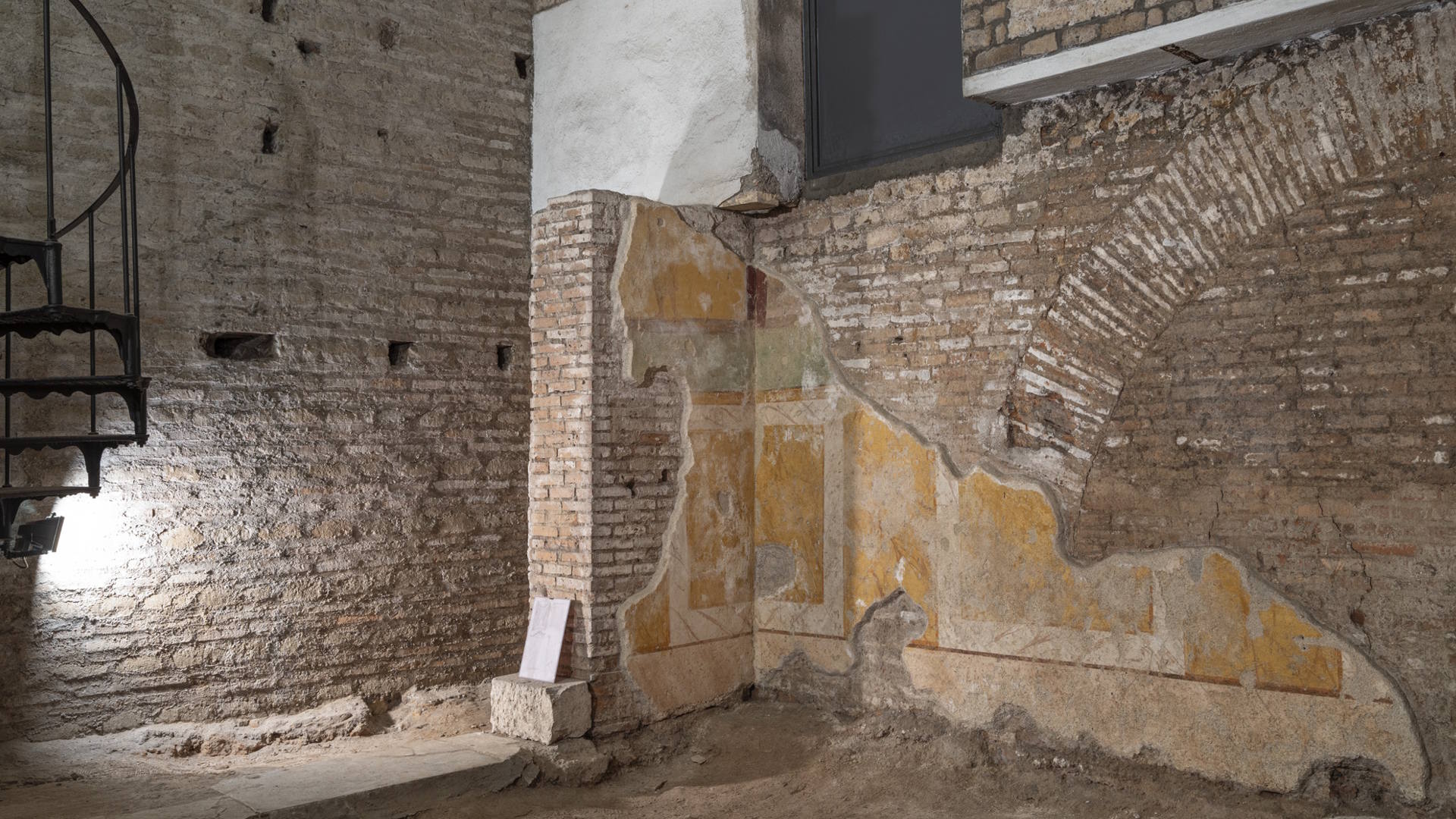 Area archeologica e sotterranei di Santa Maria Maggiore © Capitolo di Santa Maria Maggiore Area archeologica e sotterranei di Santa Maria Maggiore © Capitolo di Santa Maria Maggiore