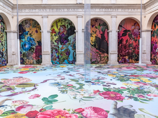 Austin Young (Fallen Fruit), Tempio di Fiori (Il Piccolo Paradiso), 2025. Ph Giovanni de Angelis