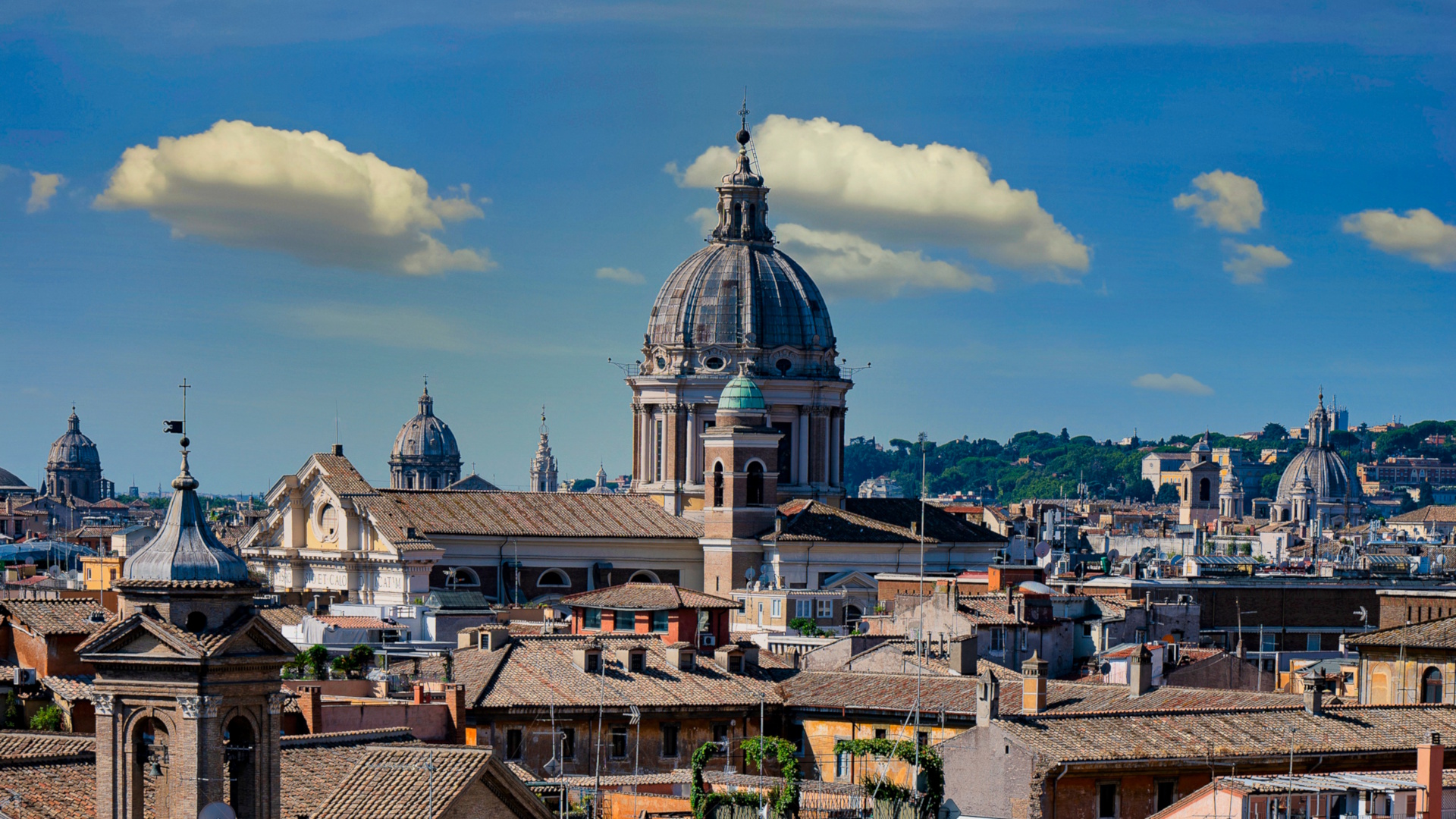 Contenitore Ottobre a Roma. Foto pixabay patrizio1948-rome-1768209