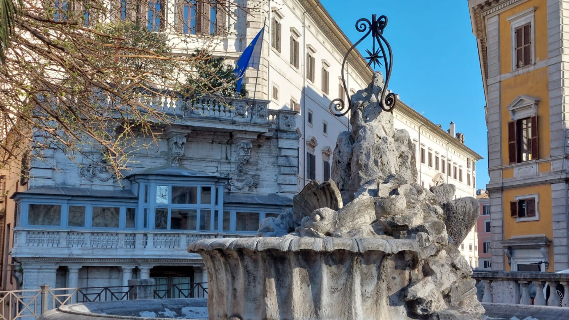 Fontana del Navigante