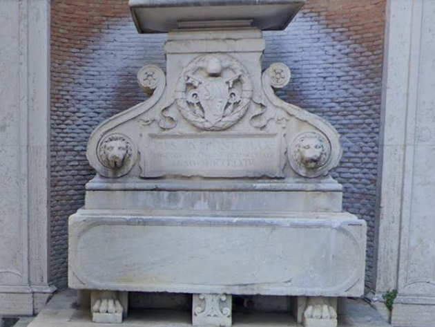 Fontana di Pio IX a Via Annia