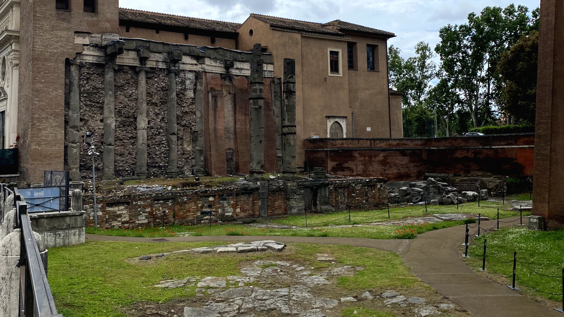 Foro Olitorio@Turismo Roma Foro Olitorio@Turismo Roma