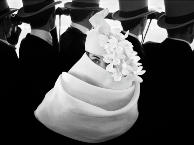 Frank Horvat, Il cappello di Givenchy, 1958 © Studio Frank Horvat Frank Horvat, Il cappello di Givenchy, 1958 © Studio Frank Horvat