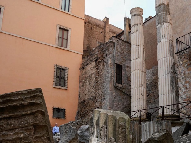 I resti dell'antico Campo Marzio di via delle Botteghe Oscure tornano visitabili dopo i lavori della Sovrintendenza Capitolina-Foto: Comunicato stampa