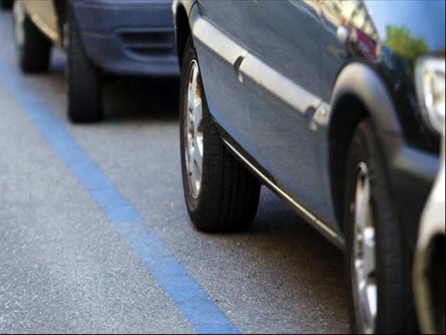 Installazione sensori SOSPASS – Parcheggio intelligente su strisce blu-Foto: Pagina ufficiale Facebook di Roma Capitale
