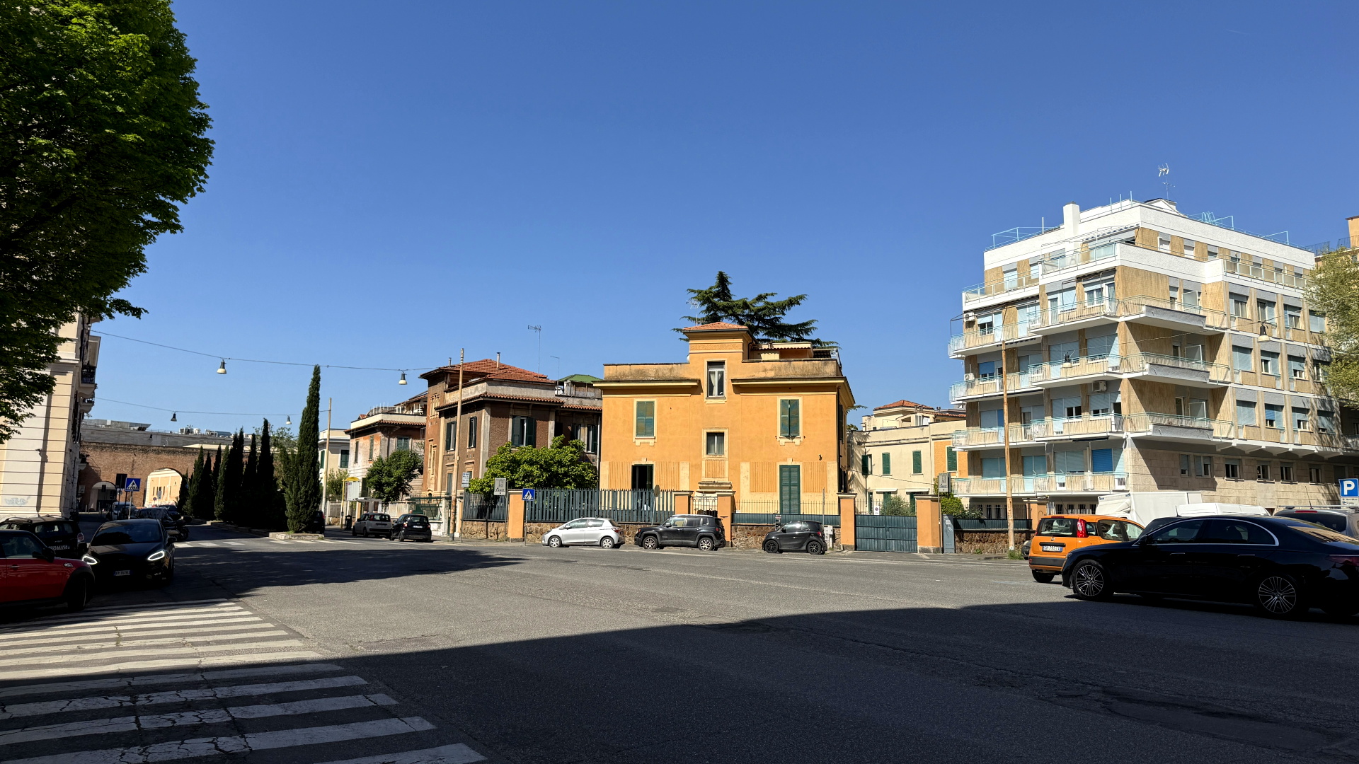Piazza dei Siculi Ph. Turismo Roma Piazza dei Siculi Ph. Turismo Roma