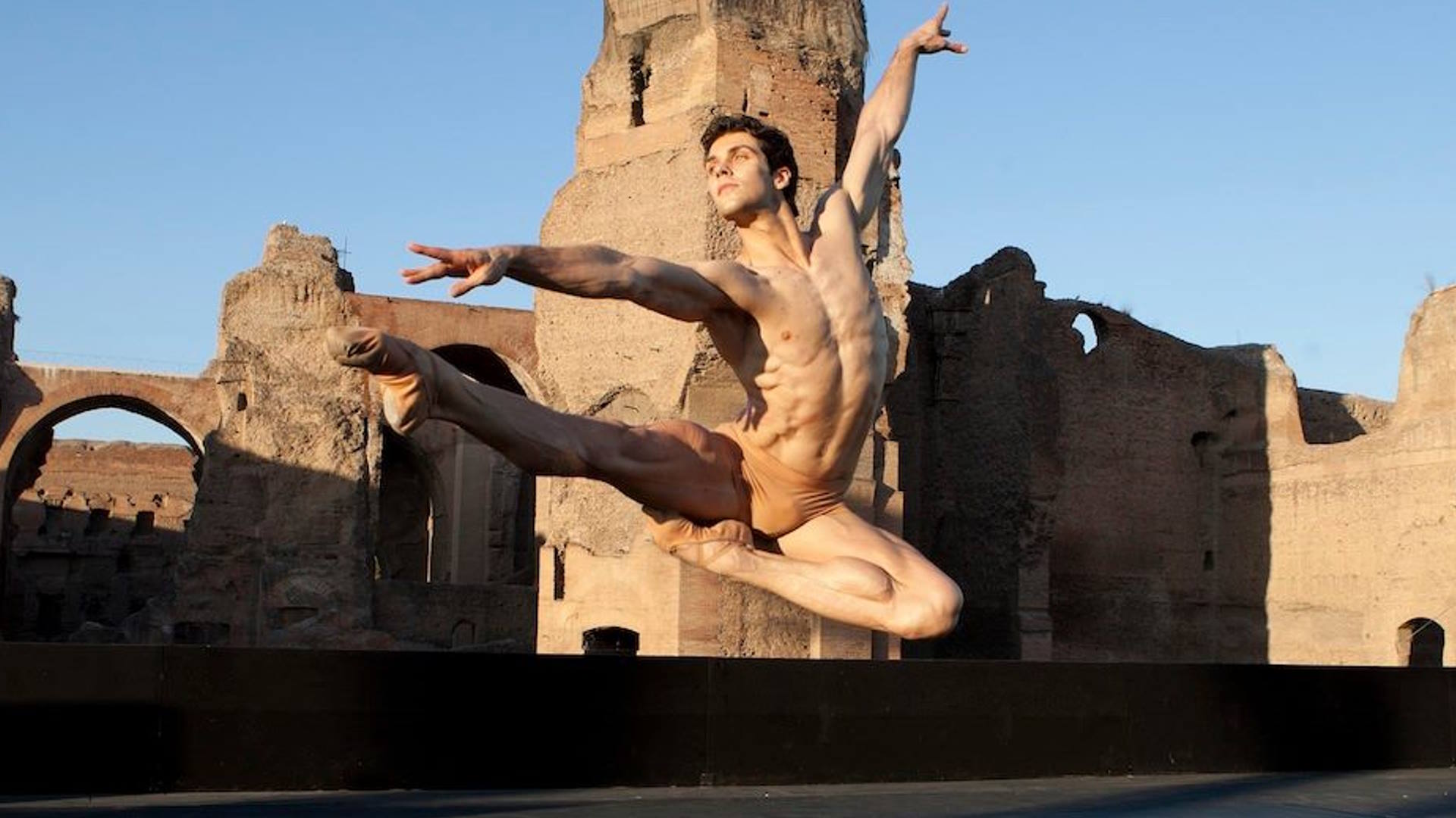 Roberto Bolle & Friends