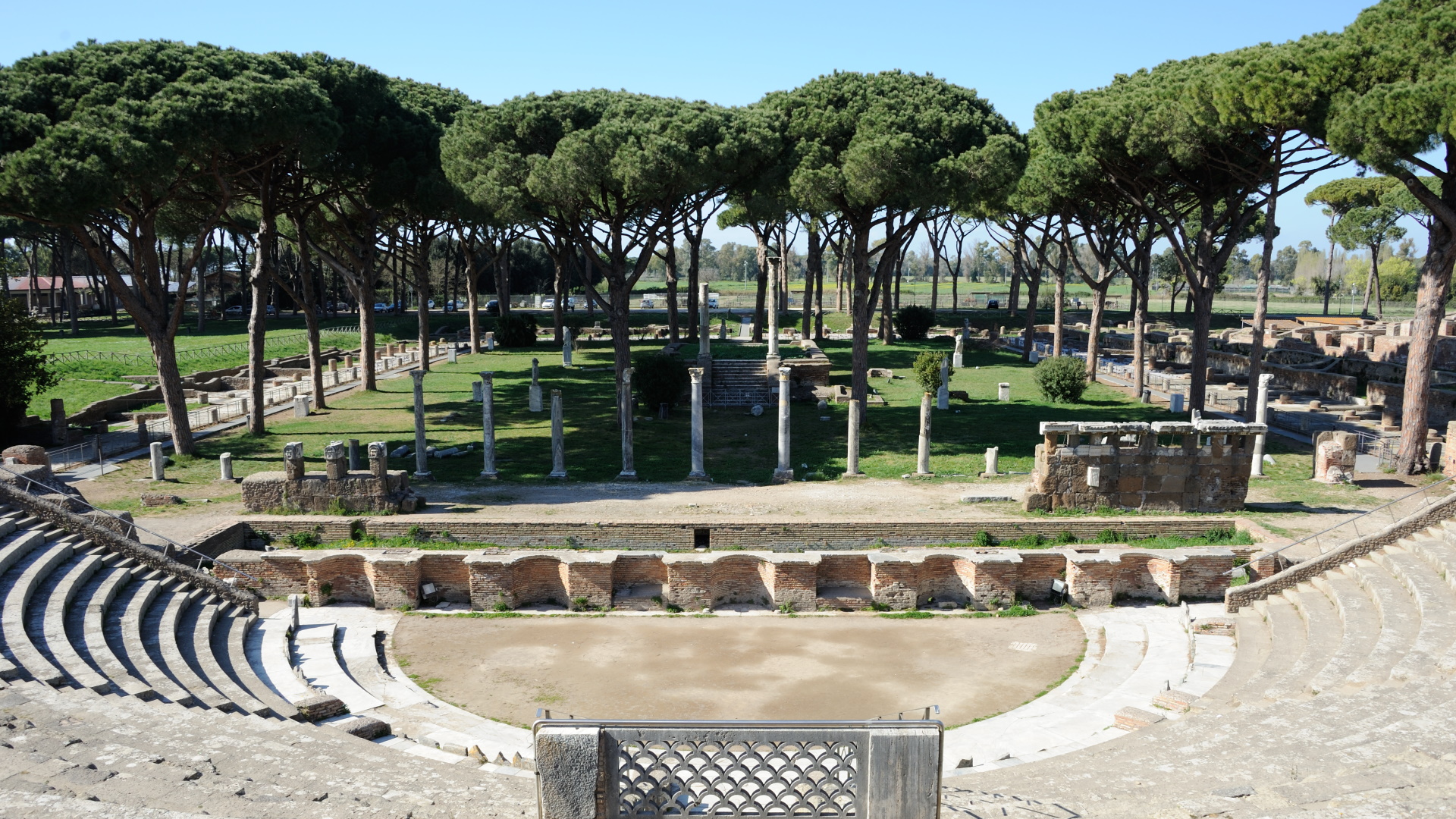 Teatro romano di Ostia Antica