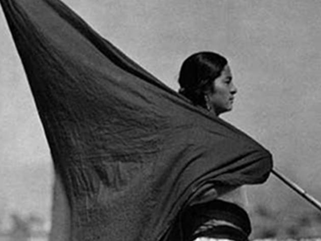 Tina Modotti. Donna, Fotografa, Militante. Una vita fra due mondi-Foto: Bandiera, 1928, Archivio della Fototeca Nazionale dell’INAH Tina Modotti. Donna, Fotografa, Militante. Una vita fra due mondi-Foto: Bandiera, 1928, Archivio della Fototeca Nazionale dell’INAH