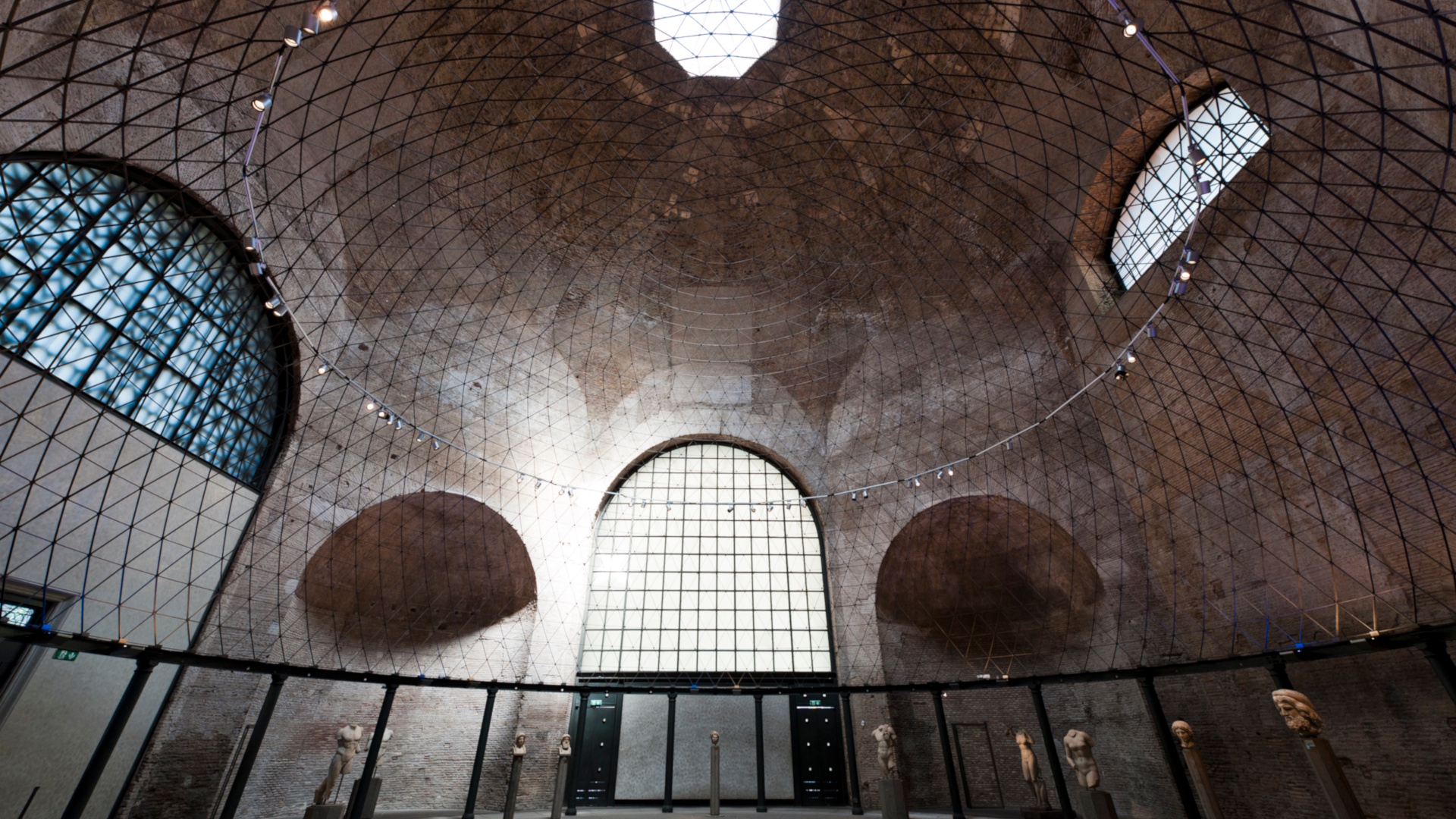 Veduta interno Aula Ottagona - Archivio Fotografico MNR, foto S. Sansonetti.jpg
