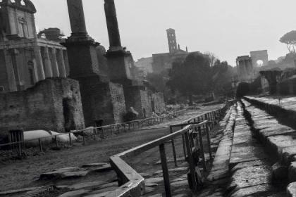 Roma, Italia, 2000 © Josef Koudelka Magnum Photos Roma, Italia, 2000 © Josef Koudelka Magnum Photos