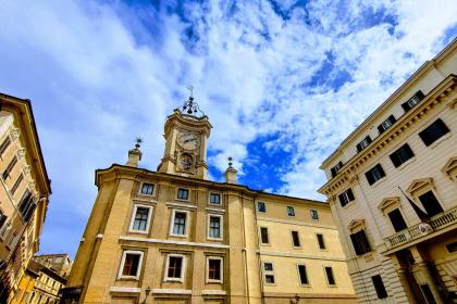 Piazza dell'Orologio