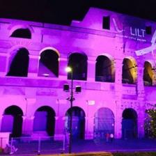 Il Colosseo si illumina di rosa - Campagna Nastro Rosa LILT for Women 2019