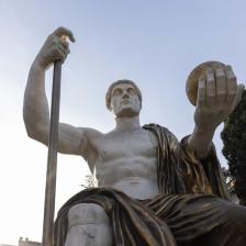 Il Colosso di Costantino Il Colosso di Costantino