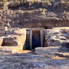 Nuove scoperte archeologiche al Parco delle Acacie di Pietralata-Foto: Ingresso di una tomba di età repubblicana