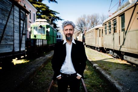 Ascanio Celestini-Foto: sito ufficiale del Romaeuropa Festival Ascanio Celestini-Foto: sito ufficiale del Romaeuropa Festival