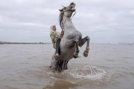 Farīsāt: Gunpowder’s Daughters © Chantal Pinzi, Panos Pictures 