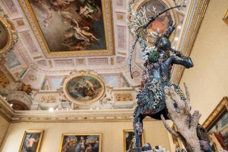 Female Archer, 2013, Collezione privata, Ph. A. Novelli © Galleria Borghese-Ministero della Cultura © Damien Hirst and Science Ltd. Female Archer, 2013, Collezione privata, Ph. A. Novelli © Galleria Borghese-Ministero della Cultura © Damien Hirst and Science Ltd.