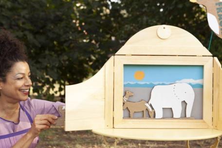 La Principessa Cincilla’ e la torta di compleanno-Foto: pagina ufficiale Facebook del Teatro Argentina La Principessa Cincilla’ e la torta di compleanno-Foto: pagina ufficiale Facebook del Teatro Argentina