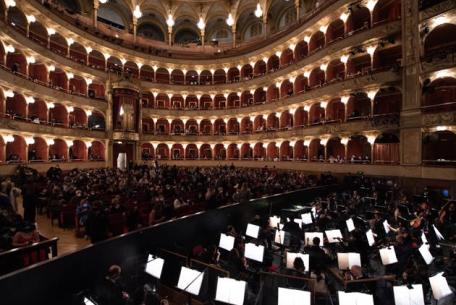 Foto: La Sala del Costanzi, ph. Fabrizio Sansoni, Teatro dell'Opera di Roma Foto: La Sala del Costanzi, ph. Fabrizio Sansoni, Teatro dell'Opera di Roma