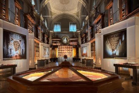 La cura dello spirito. Salute e accoglienza nella Roma dei papi attraverso lo sguardo di Massimo Listri. Giubileo MMXXV La cura dello spirito. Salute e accoglienza nella Roma dei papi attraverso lo sguardo di Massimo Listri. Giubileo MMXXV