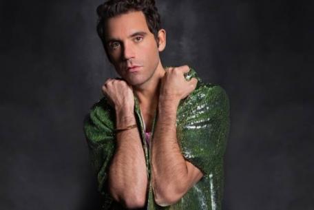 Mika ph. Friends&Partners Official Website Mika ph. Friends&Partners Official Website
