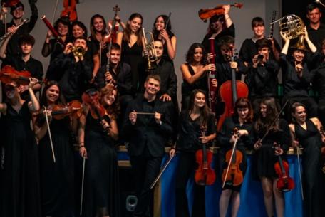 Orchestra giovanile Fontane di Roma-Foto: sito ufficiale del Teatro Vascello Orchestra giovanile Fontane di Roma-Foto: sito ufficiale del Teatro Vascello