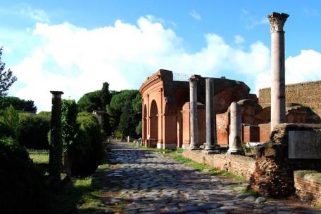 Ostia antica Festival 2022 - Il Mito e il Sogno VII edizione-Foto: sito ufficiale del Parco Archeologico di Ostia Antica Ostia antica Festival 2022 - Il Mito e il Sogno VII edizione-Foto: sito ufficiale del Parco Archeologico di Ostia Antica