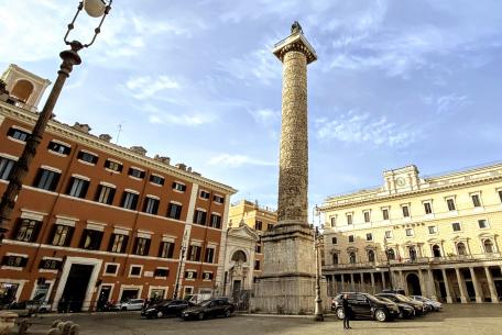 Palazzo Ferrajoli - Piazza Colonna