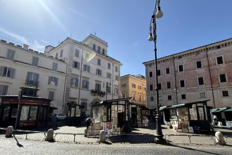Piazza Borghese Ph. Turismo Roma Piazza Borghese Ph. Turismo Roma