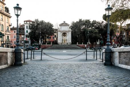 Piazza Trilussa