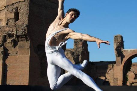 Roberto Bolle and Friends, ph. Teatro dell'Opera di Roma Official Website Roberto Bolle and Friends, ph. Teatro dell'Opera di Roma Official Website
