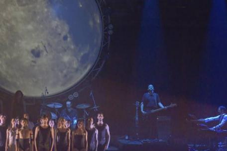 Shine - Pink Floyd Moon