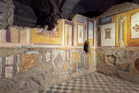 Ville Romane (villa grande e villa piccola) sotto la Basilica di San Sebastiano ph. courtesy Parco Archeologico dell'Appia Antica Ville Romane (villa grande e villa piccola) sotto la Basilica di San Sebastiano ph. courtesy Parco Archeologico dell'Appia Antica