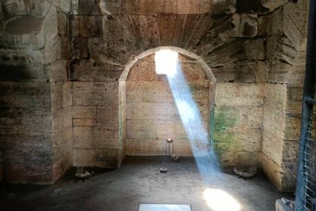 Foto gentile concessione di Mausoleo degli Equinozi