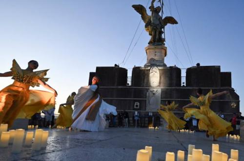 L'angelo e la luna. Sere di danza, circo e arti performative a Castel Sant’Angelo-Foto: pagina ufficiale Facebook di Castel Sant’Angelo