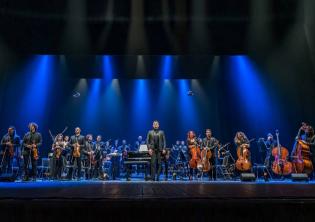 Ensemble Symphony Orchestra diretta da Giacomo Loprieno