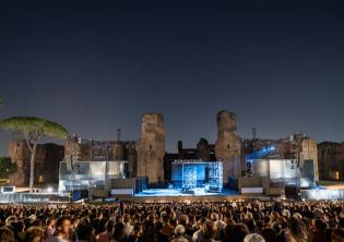 Il pubblico alle Terme di Caracalla, ph. Fabrizio Sansoni - Opera di Roma