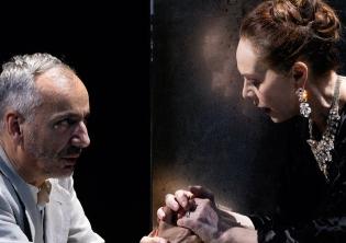 Le false confidenze-Foto: locandina ufficiale dello spettacolo Le false confidenze-Foto: locandina ufficiale dello spettacolo