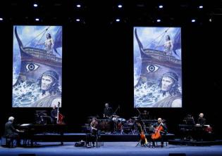 Nicola Piovani – Viaggi di Ulisse-Foto: sito ufficiale dell'Auditorium Parco della Musica Nicola Piovani – Viaggi di Ulisse-Foto: sito ufficiale dell'Auditorium Parco della Musica