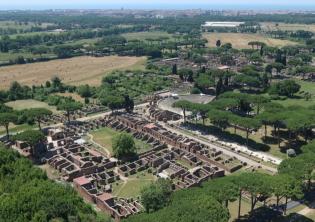 Lo spettacolo dell'alba al Parco archeologico di Ostia antica-Foto: sito ufficiale turismoroma